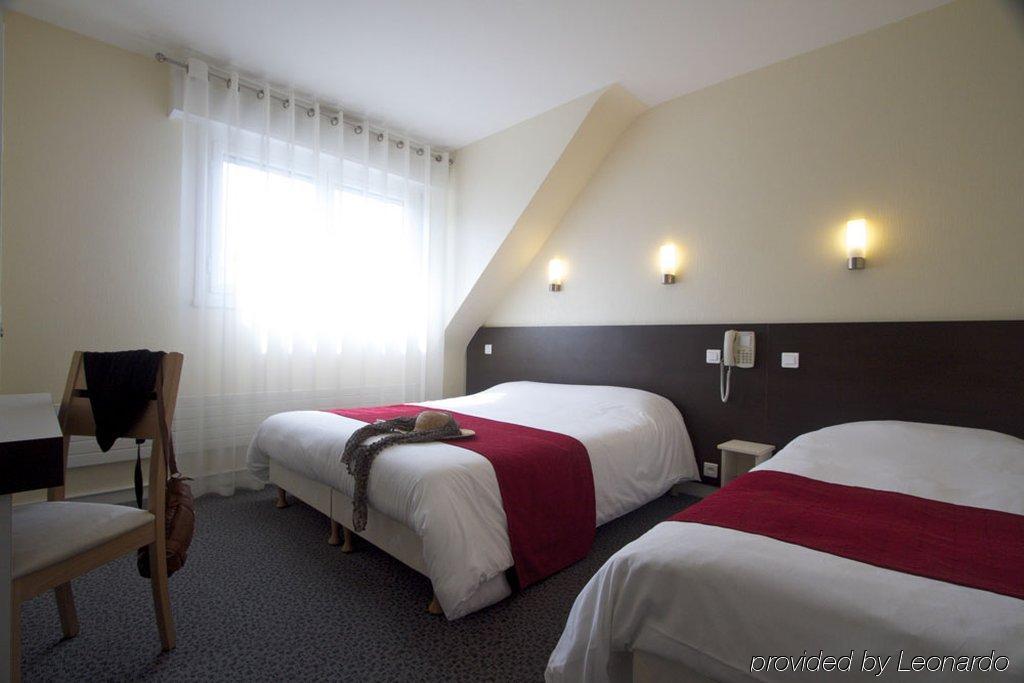 Moka Hotel Lorient Exterior foto
